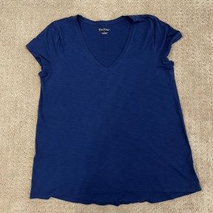 Navy Blue Lilly Pulitzer T-Shirt Size L